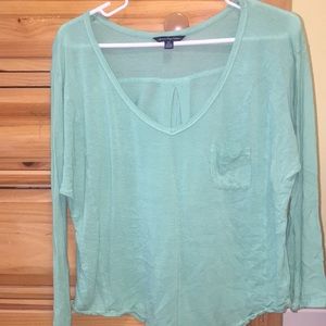 Light weight long sleeve tee